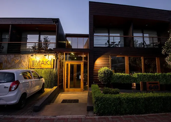 Maki Hotel